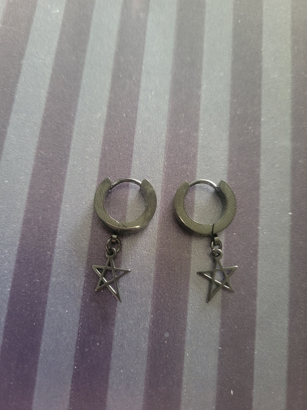 👻BUY 1 GET 1 FREE👻 Stainless Steel Black Star Hoop Earrings